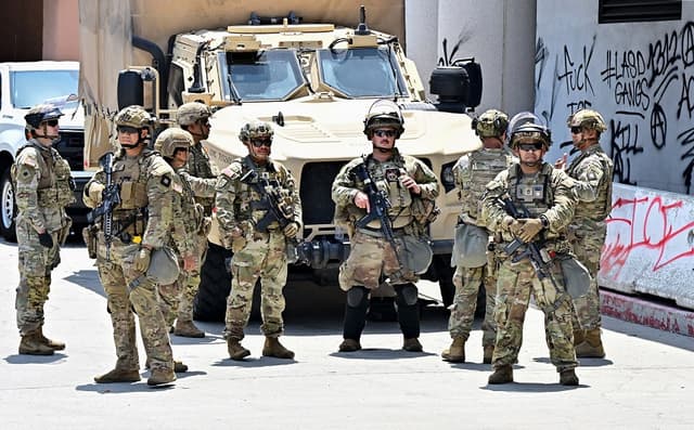 Juez detiene el despliegue de la Guardia Nacional en Los Ángeles