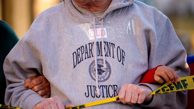 EE. UU. traslada a México a 14 prisioneros para que cumplan en ese país sus condenas