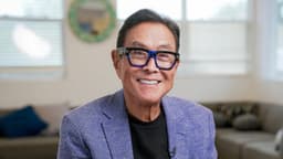 Autor del libro "Padre rico, padre pobre" advierte sobre el comunismo en las instituciones financieras