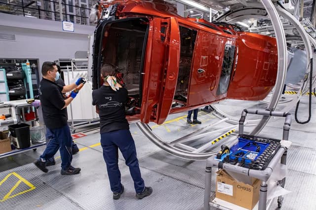 Industria automotriz mexicana dice que “peleará y prevalecerá” pese a tensiones con EE. UU.