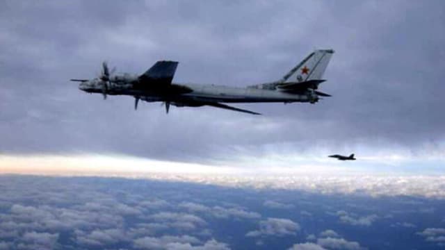 Bombarderos rusos se unen a patrulla china mientras se tensan relaciones entre Tokio y Beijing