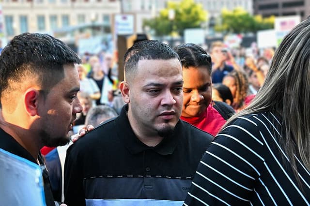 Jueza ordena a agencia migratoria estadounidense poner en libertad a Kilmar Abrego García