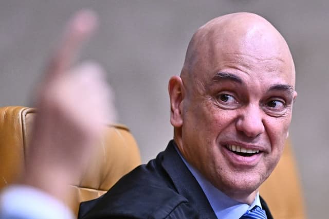 EE. UU. levanta sanciones al juez brasileño Alexandre de Moraes, quien llevó el caso de Bolsonaro