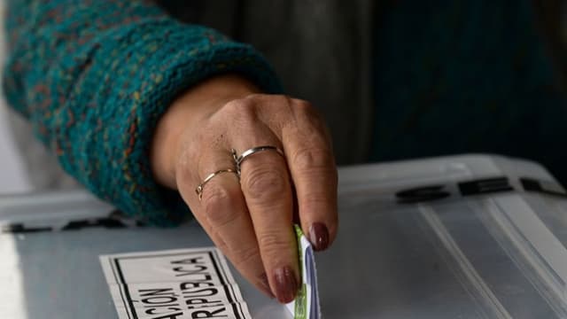 Cierran las urnas y comienza el escrutinio en las presidenciales de Chile