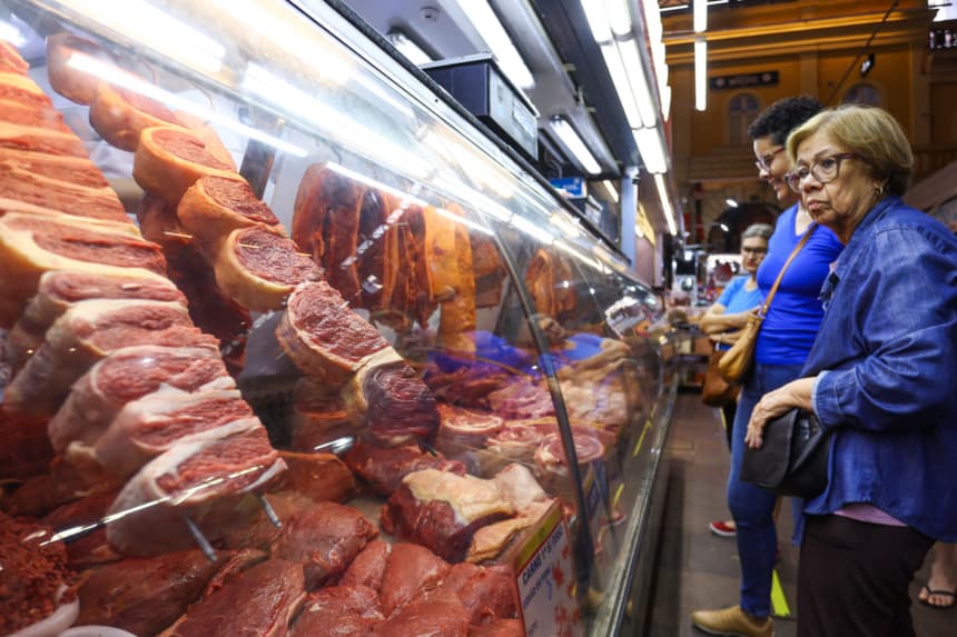 Carne brasileña importada pone en peligro a casi 800 mil productores mexicanos, según gremio ganadero