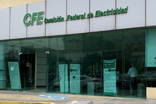Banco de desarrollo de LATAM avala crédito de hasta 300 MDD para ampliar red eléctrica en México