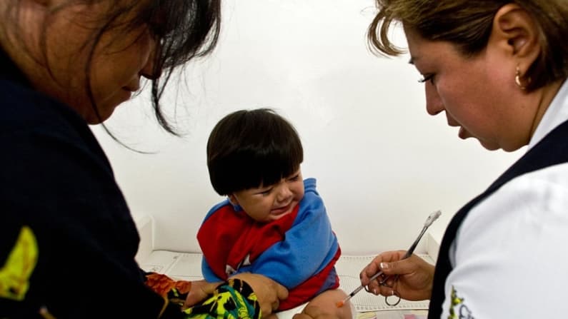 Los CDC dejan de recomendar vacuna contra la hepatitis B para todos los recién nacidos