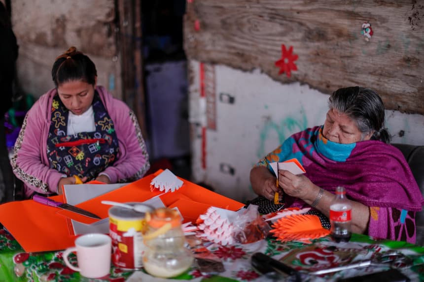 El alza de precios encarece las piñatas y amenaza esta tradición mexicana