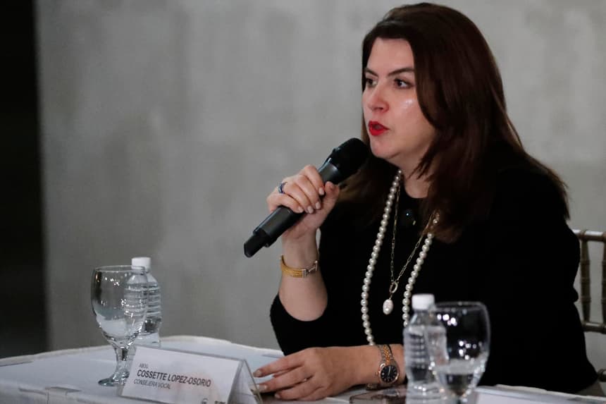 Foto de archivo de la consejera miembro del pleno del Consejo Nacional Electoral (CNE) de Honduras Cossette López-Osorio. (EFE/ Gustavo Amador)