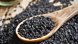 El comino negro puede reducir el colesterol y los lípidos en sangre, según sugiere un estudio