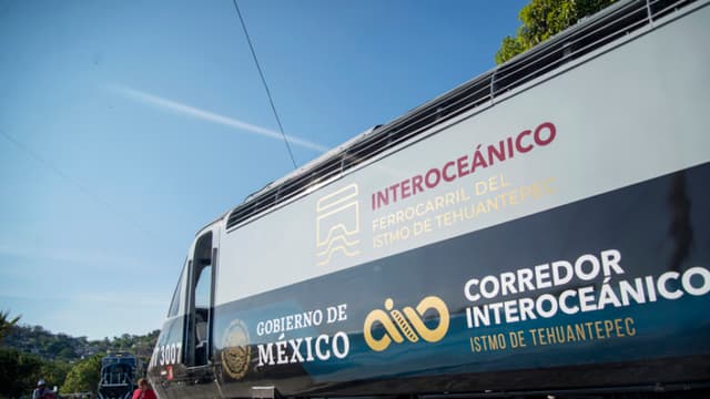Tren Transístmico descarrila en Oaxaca y se espera reporte de afectados