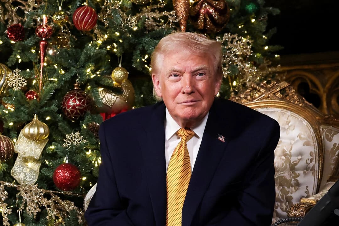 El presidente Donald Trump en el complejo Mar-a-Lago, Palm Beach, Florida, el 24 de diciembre de 2025. (Tasos Katopodis /Getty Images)