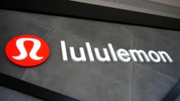 Fundador de Lululemon, Chip Wilson, busca sacudir el consejo y nomina a 3 directores