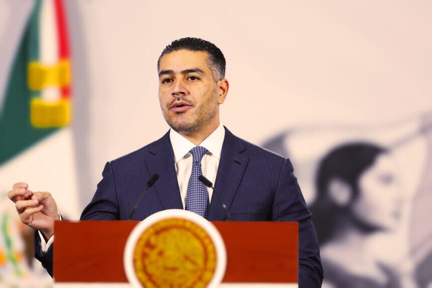 El secretario de Seguridad y Protección Ciudadana, Omar García Harfuch, habla durante una rueda de prensa en Palacio Nacional de la Ciudad de México (Imagen de archivo. EFE/ Sáshenka Gutiérrez)