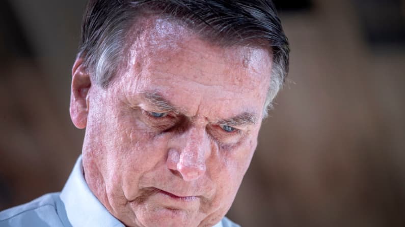 Bolsonaro recibe el alta médica y regresa a prisión tras ocho días hospitalizado