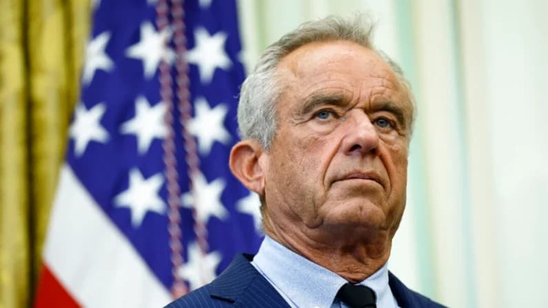 El departamento de salud de EE. UU. deroga algunas normas de la era Biden