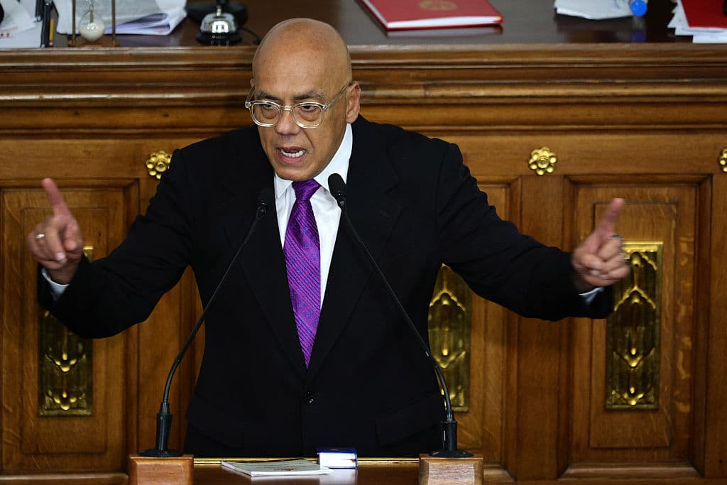 Jorge Rodríguez habla durante la sesión inaugural del Período Constitucional Legislativo 2026-2031 en el Palacio Federal Legislativo el 5 de enero de 2026 en Caracas, Venezuela. (Jesús Vargas/Getty Images)