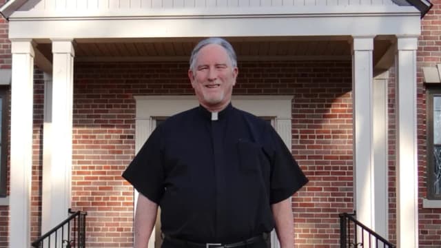 Padre Pat Madden. (Randy Tatano)