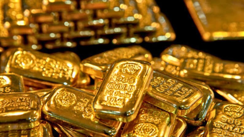 El oro alcanza récord sobre 4600 dólares ante riesgos geopolíticos y temores sobre la Fed