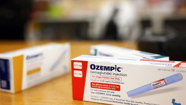 Trump dice que Medicare pronto cubrirá medicamentos para perder peso