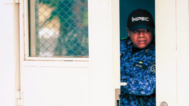 Atentado contra directivos de cárcel colombiana mata al hijo de 11 años de uno de ellos