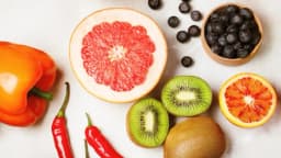 Consumir vitamina C engrosa la piel y estimula la producción de colágeno