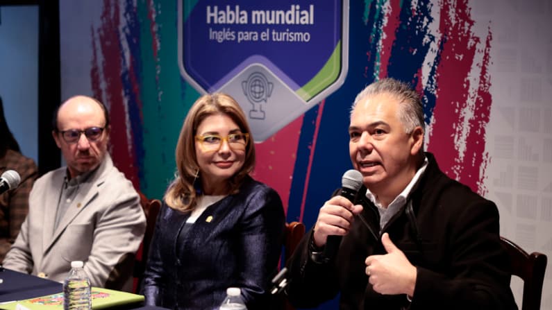 Rumbo al Mundial, México impulsa capacitación en inglés en el sector turístico