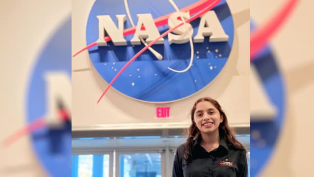 Estudiante mexicana gana Medalla Mundial de Educación y recibe felicitación presidencial