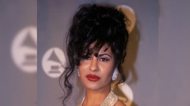 Exhibición de la Reina del Tex Mex muestra objetos personales en un momento clave para su familia