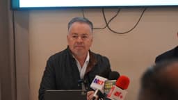 "Palazo a la actividad ganadera de exportación", dice senador tras resolución de SCJN sobre el gusano barrenador