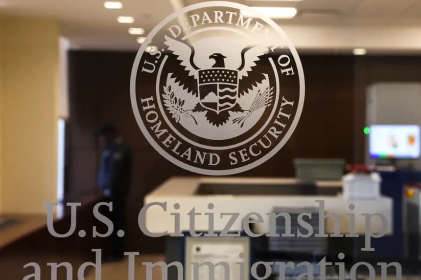 DHS propone aumentar el costo de solicitud de ciudadanía 80 %