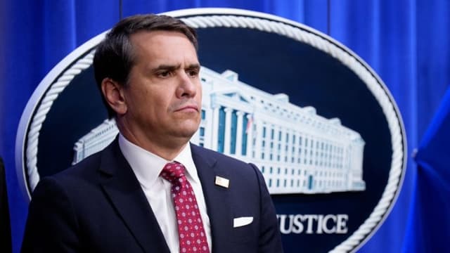 Fiscal adjunto sugiere que no habrá investigación federal por disparo contra mujer en Minneapolis