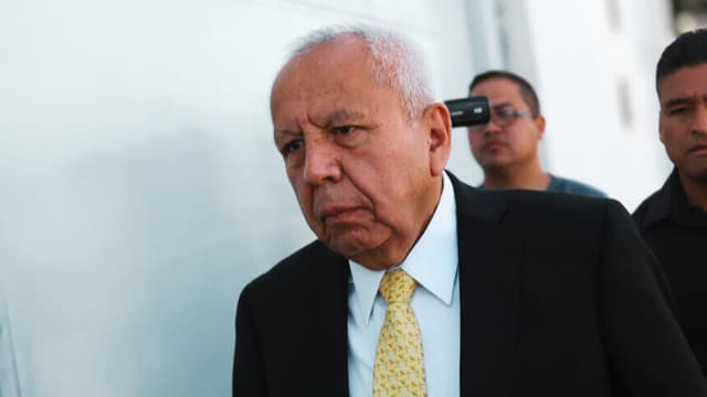 Gobierno da nuevo rol a exfuncionario vinculado al incendio en un centro de migración