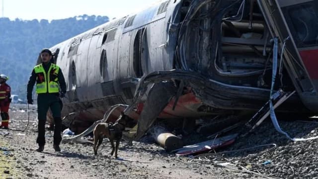El sector ferroviario español convoca a huelga: Tres maquinistas fallecidos y red ferroviaria en crisis