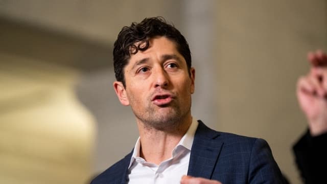 Departamento de Justicia de EE. UU. comienza a emitir citaciones a altos funcionarios de Minnesota