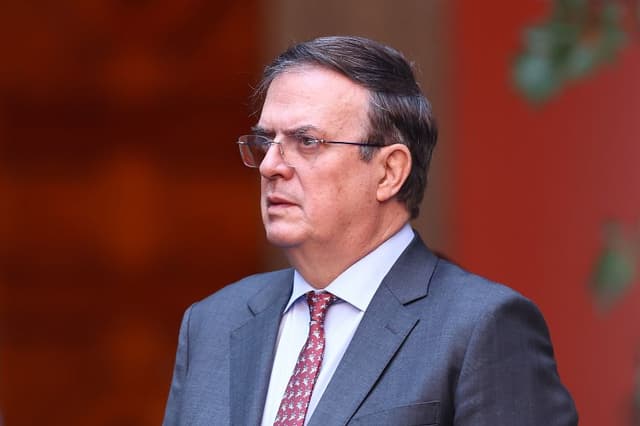 Marcelo Ebrard, secretario de Economía de México, en el Palacio Nacional el 1 de diciembre de 2025 en Ciudad de México, México. (Eloisa Sánchez/Getty Images)
