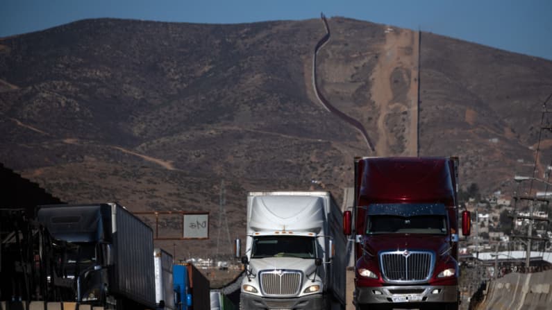 Recuperación industrial por aumento de camiones en el Oeste Medio de EE. UU., según datos de Transporte