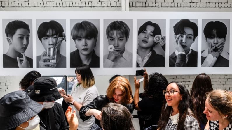 Seúl recibe carta de Sheinbaum sobre BTS y Corea del Sur afina su respuesta