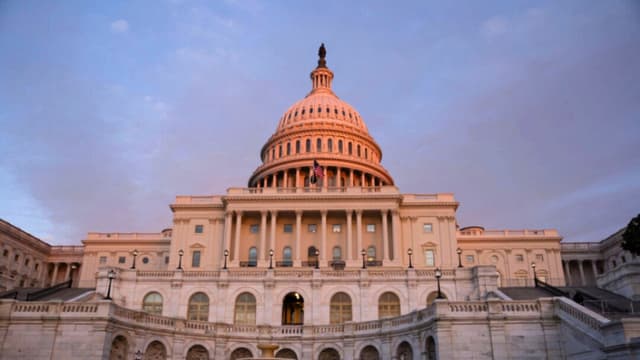 Senado acuerda financiación ante la posibilidad de cierre parcial el fin de semana