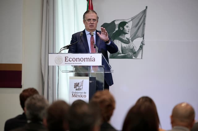 México reactiva en EE. UU. el diálogo sobre comercio y aranceles, dice Economía
