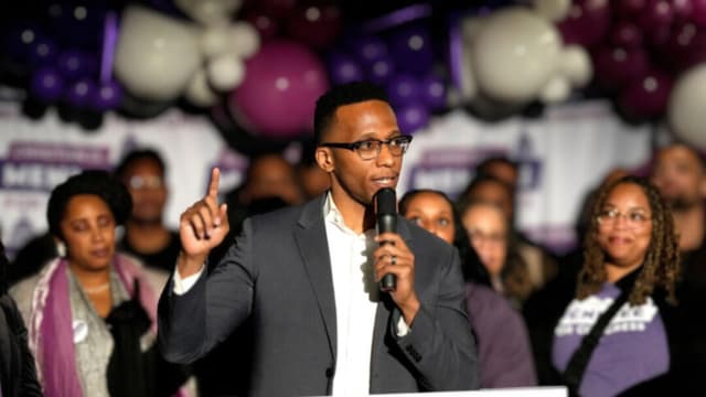 Demócrata gana elección especial en Texas y reduce la mayoría republicana en la Cámara