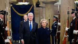 Los Clinton aceptan testificar en investigación del Congreso sobre Jeffrey Epstein