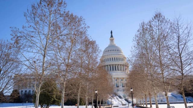 Cámara de Representantes aprueba resolución para finalizar aranceles de Trump a Canadá