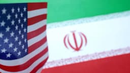 Arrestan en California a dos familiares de general iraní asesinado y revocan su residencia permanente