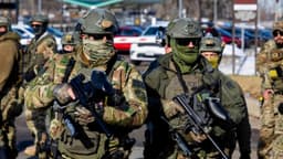 Nueva York desplegará observadores legales para vigilar a agentes federales de inmigración