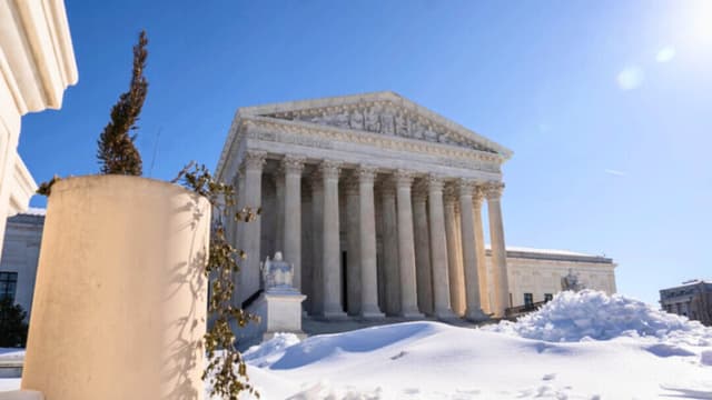 La Corte Suprema permite a California utilizar un nuevo mapa electoral que favorece a los demócratas