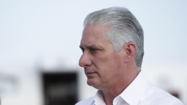 Rusia ofrece ayuda a Cuba tras quedarse sin combustible aéreo y dejar turistas varados