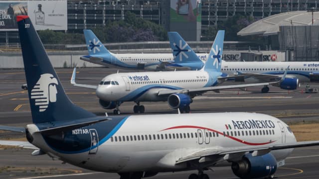 Aerolíneas mexicanas siguen volando a Cuba en medio de crisis de hidrocarburos en la isla