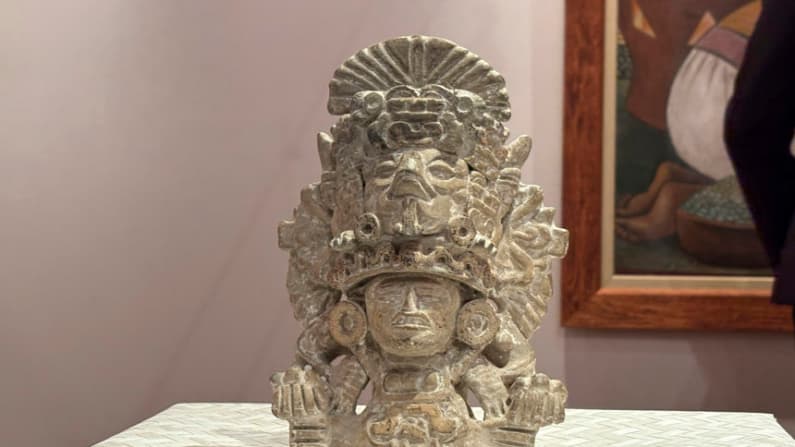 Portugal repatría a México tres objetos precolombinos de alto valor cultural