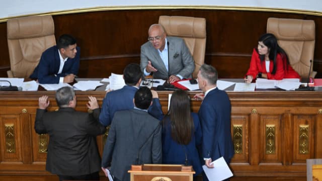 Asamblea Nacional de Venezuela aplaza la aprobación de la ley de amnistía